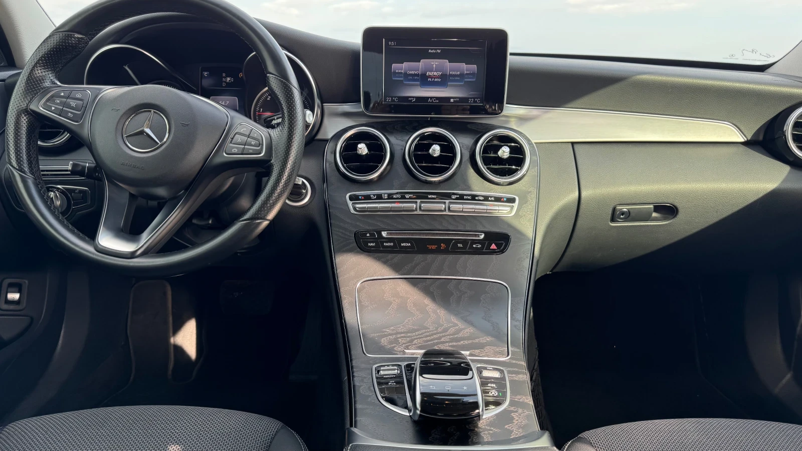 Mercedes-Benz C 220 AMG LINE-НОВ ВНОС-ЛИЗИНГ-ТОП СЪСТОЯНИЕ - изображение 9