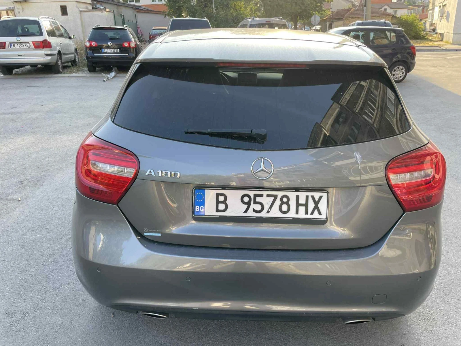Mercedes-Benz A 180 1.6T - изображение 4