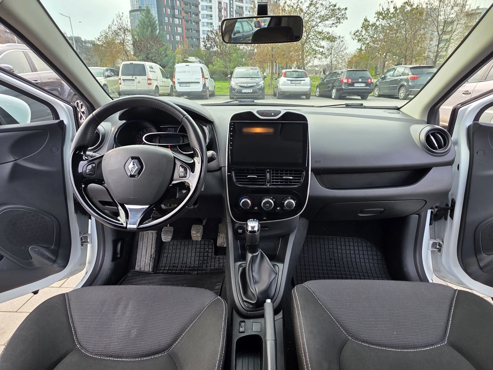 Renault Clio 1.2 Facelift - изображение 9