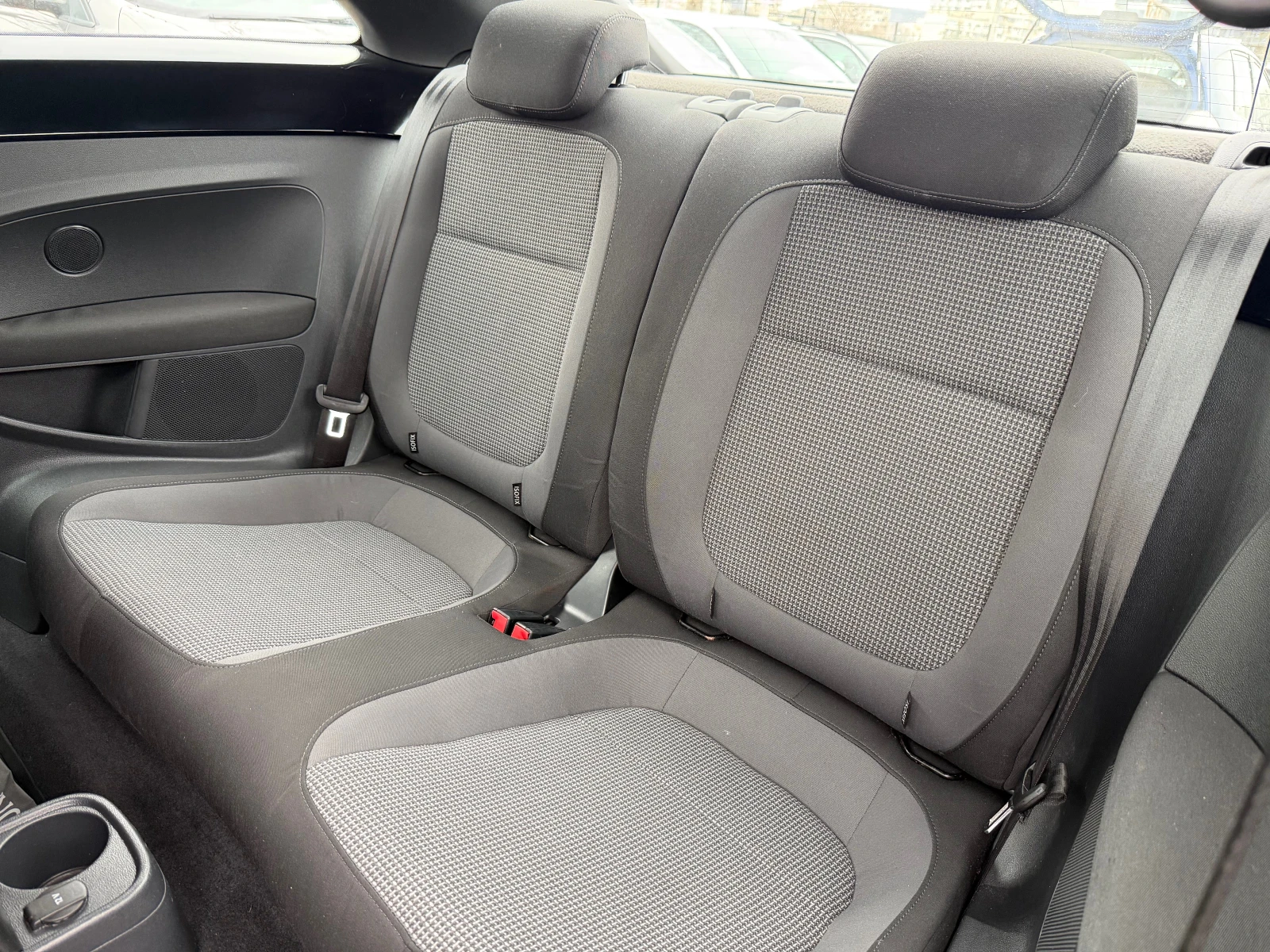 VW Beetle 1.6TDI DESIGN | Mobile.bg � ����������� 12