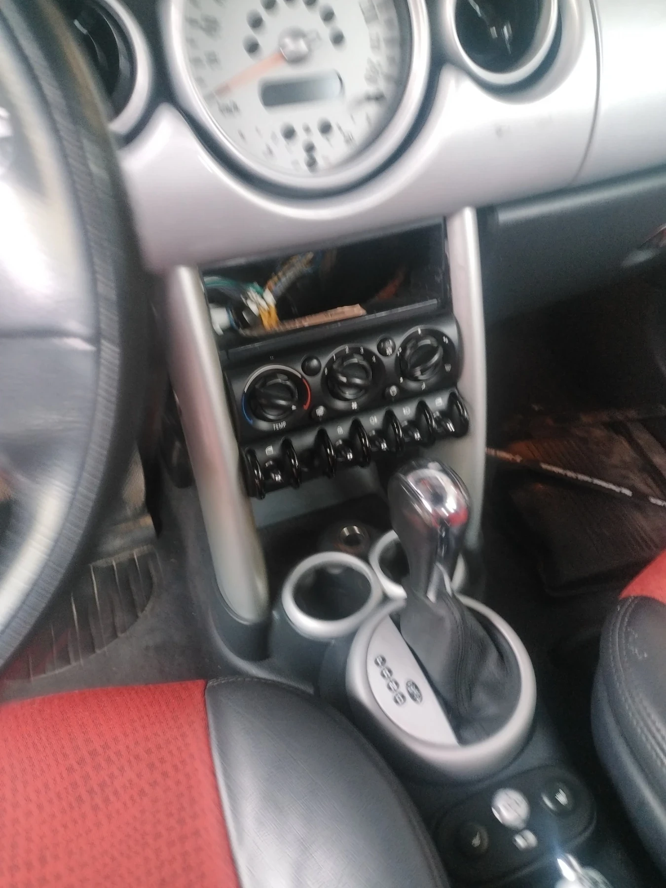 Mini Cooper, снимка 8 - Автомобили и джипове - 53575120