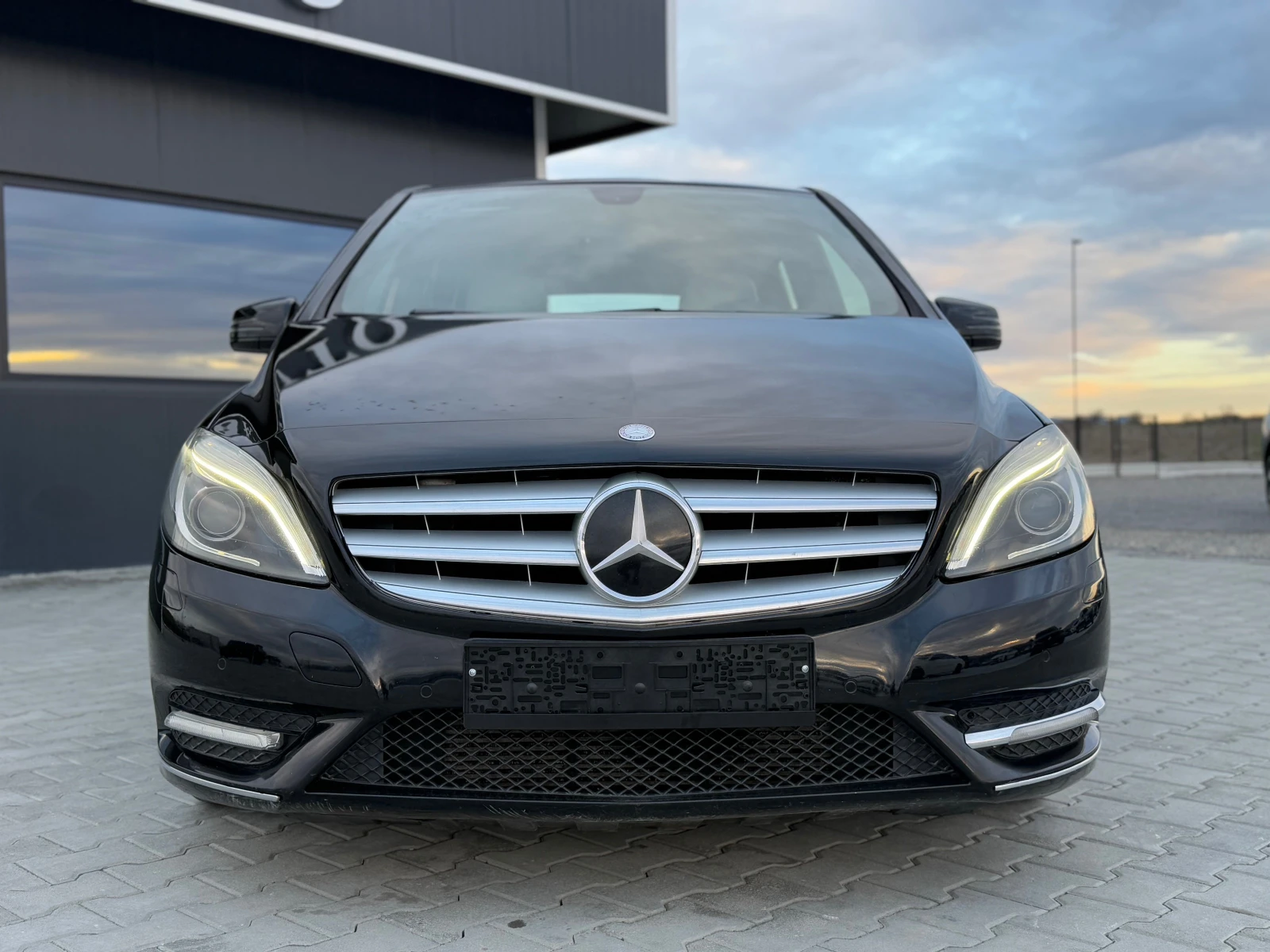 Mercedes-Benz B 180 1.8cdi Собствен лизинг !!! - изображение 2