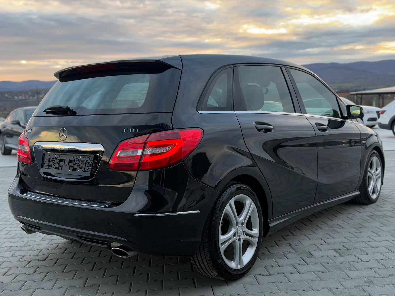 Mercedes-Benz B 180 1.8cdi Собствен лизинг !!! - изображение 5