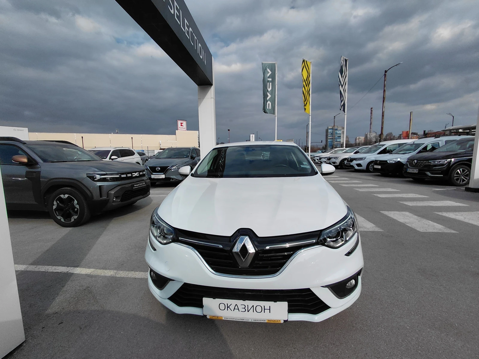 Renault Megane 1.5 dCi/115к.с/Life, снимка 2 - Автомобили и джипове - 53877870