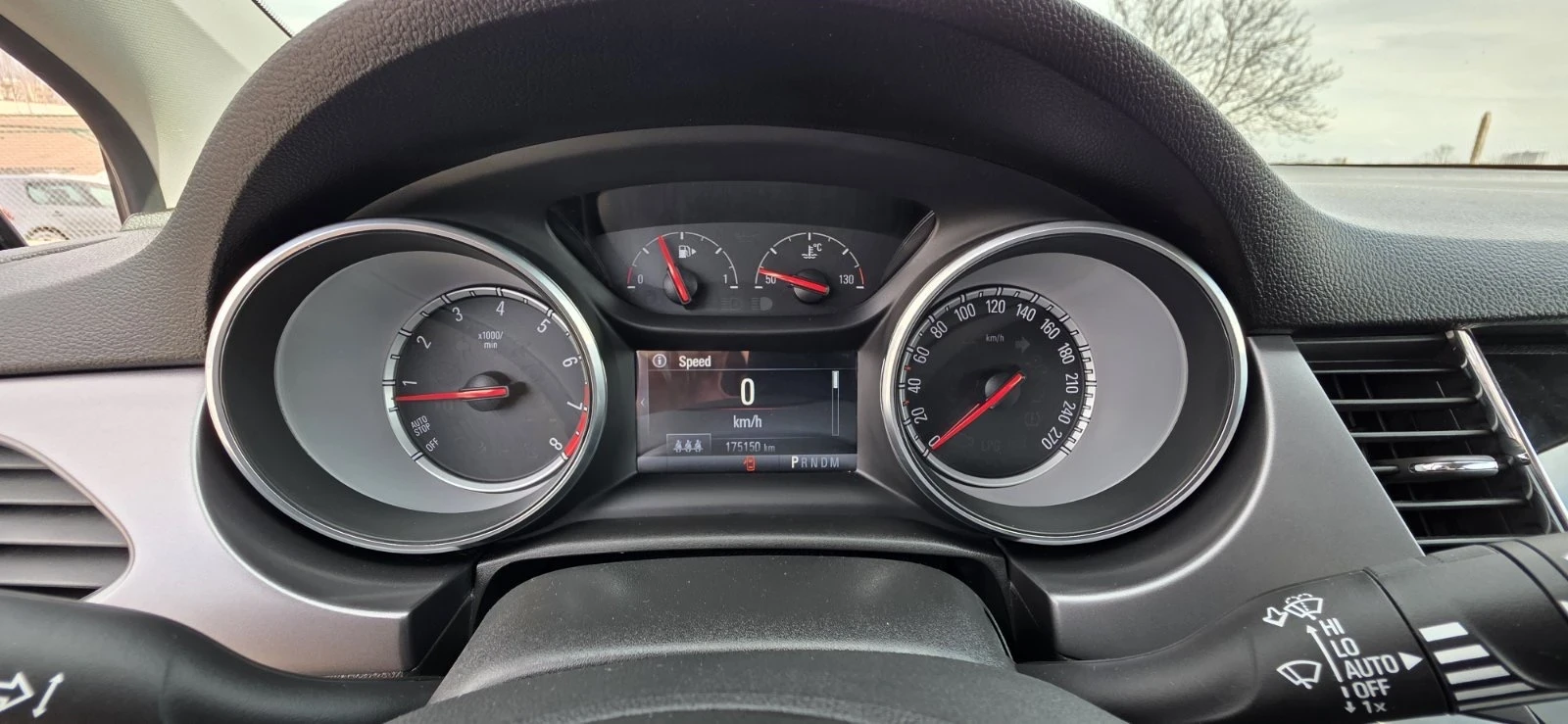 Opel Astra 1.4i AUTOMATIC, снимка 12 - Автомобили и джипове - 54010770