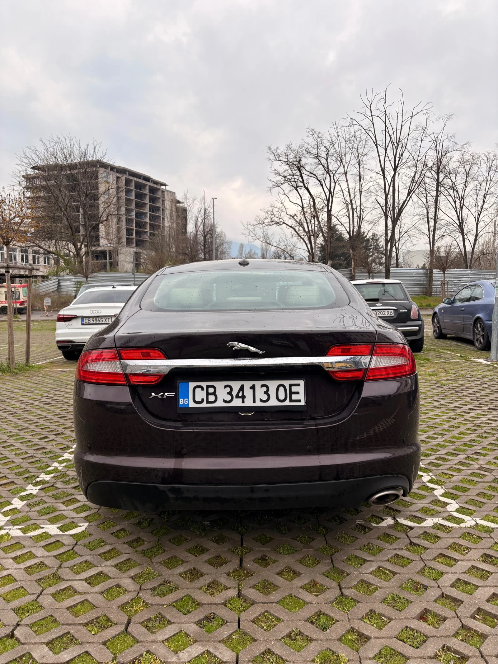 Jaguar Xf 2.2D 8ZF, снимка 6 - Автомобили и джипове - 54407637
