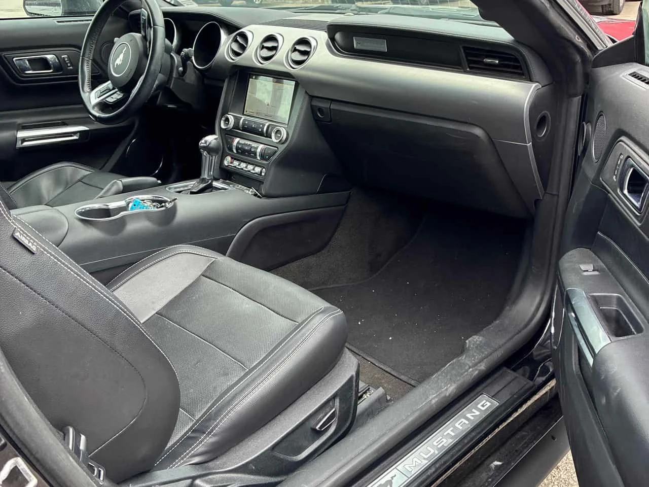 Ford Mustang * EcoBoost Premium Fastback * CARFAX * ���� �� �� | Mobile.bg � ����������� 14