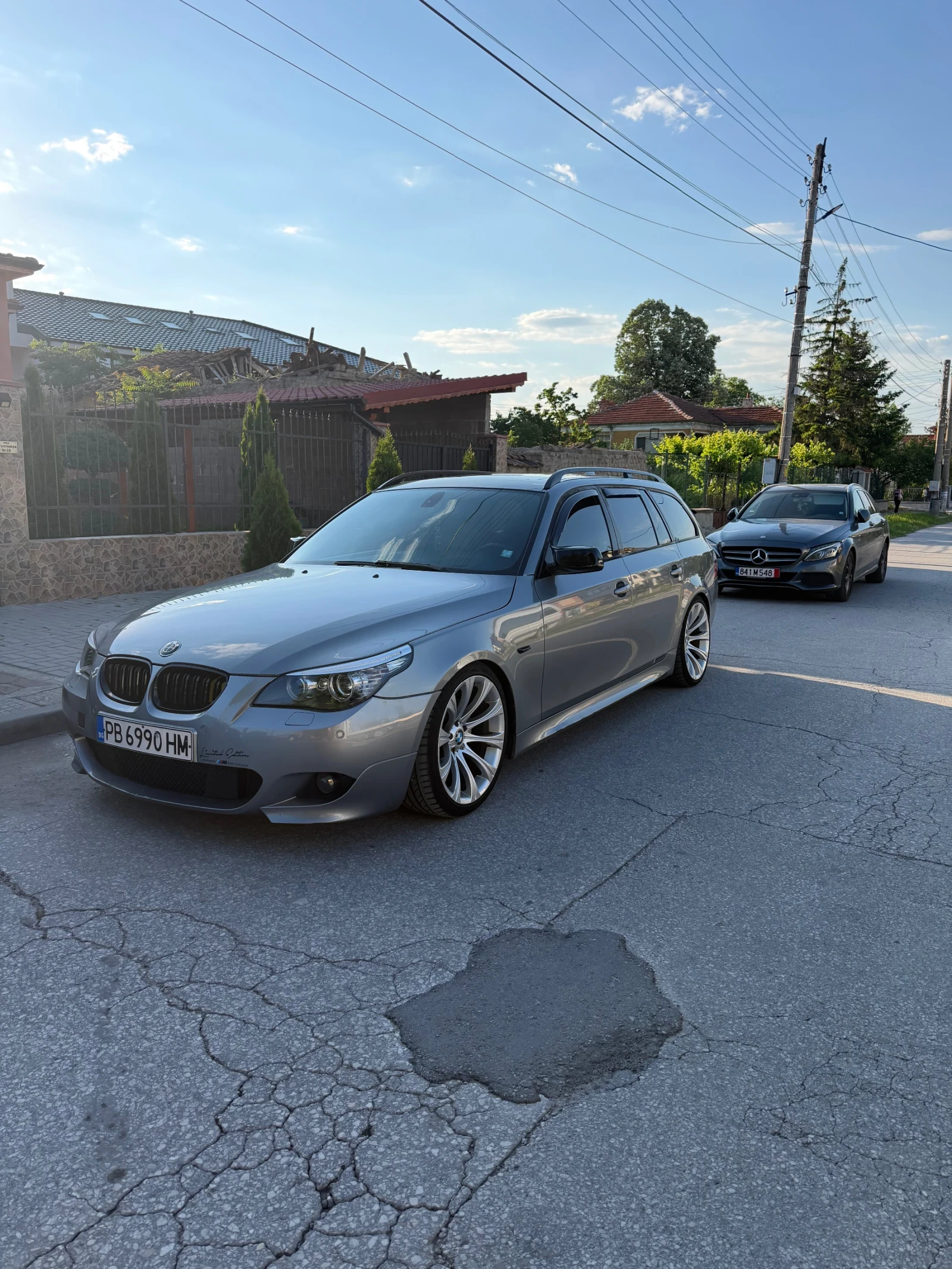BMW 530