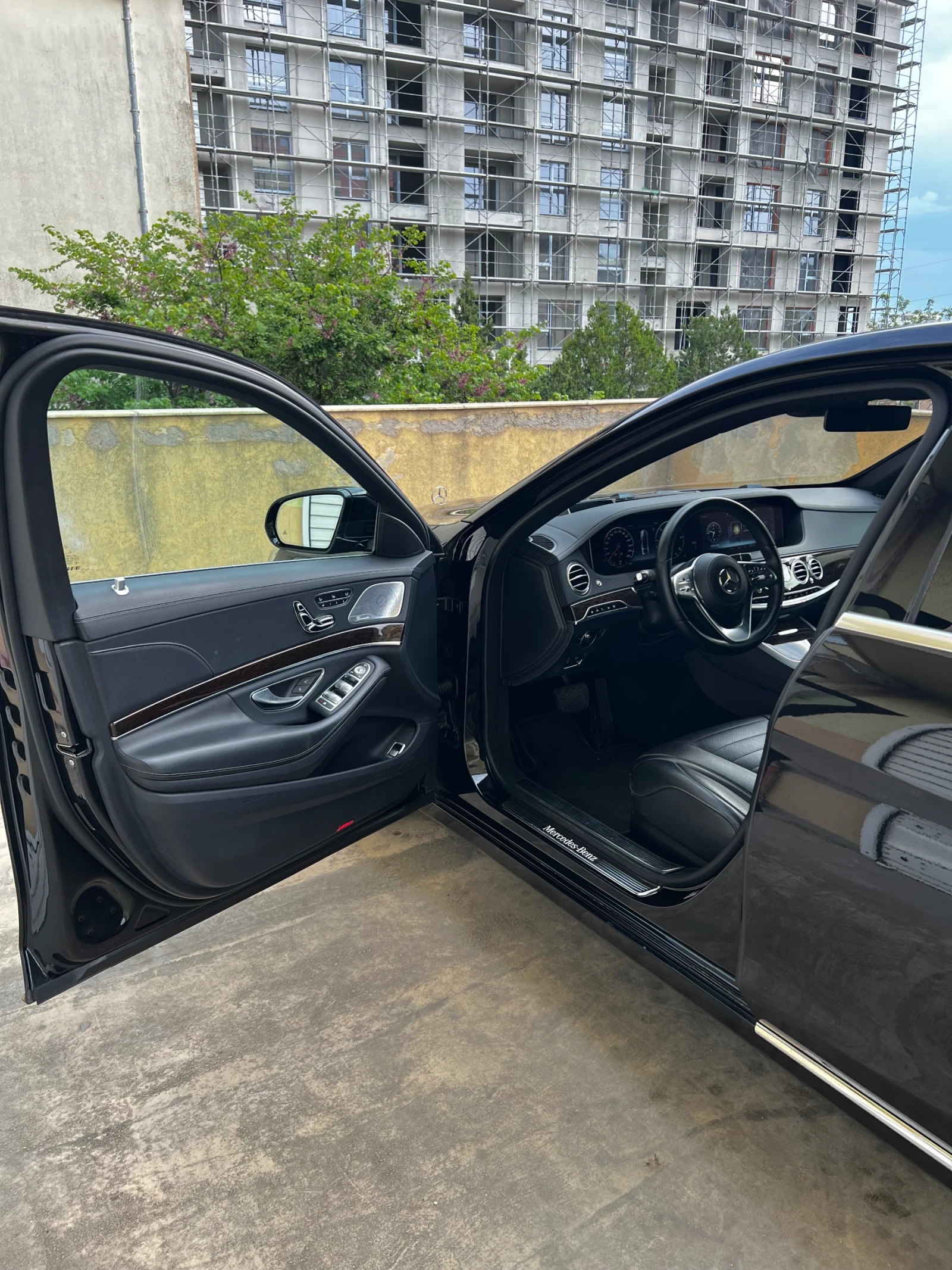 Mercedes-Benz S 350 Facelift, S350d, LONG, 4Matic, 3xTV, BURMESTER, снимка 7 - Автомобили и джипове - 54692585