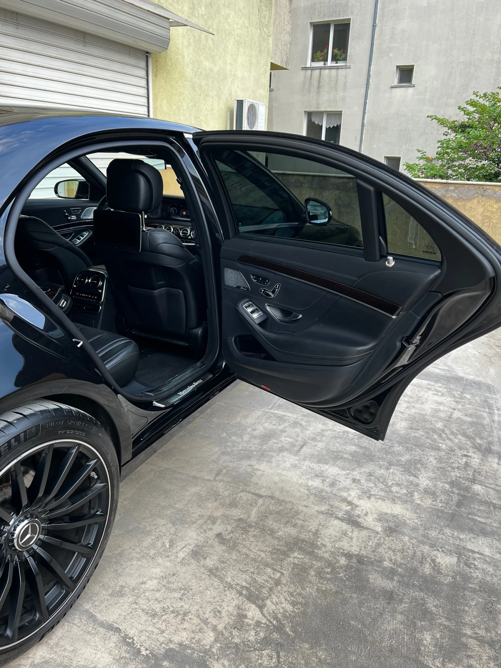 Mercedes-Benz S 350 Facelift, S350d, LONG, 4Matic, 3xTV, BURMESTER, снимка 10 - Автомобили и джипове - 54692585