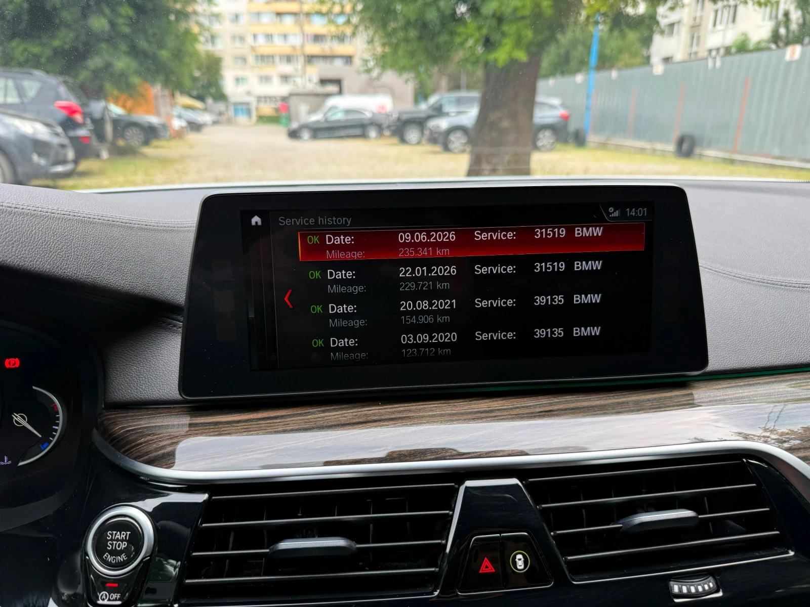 BMW 530 G30 3.0d 265ks xgrive, снимка 15 - Автомобили и джипове - 55125258