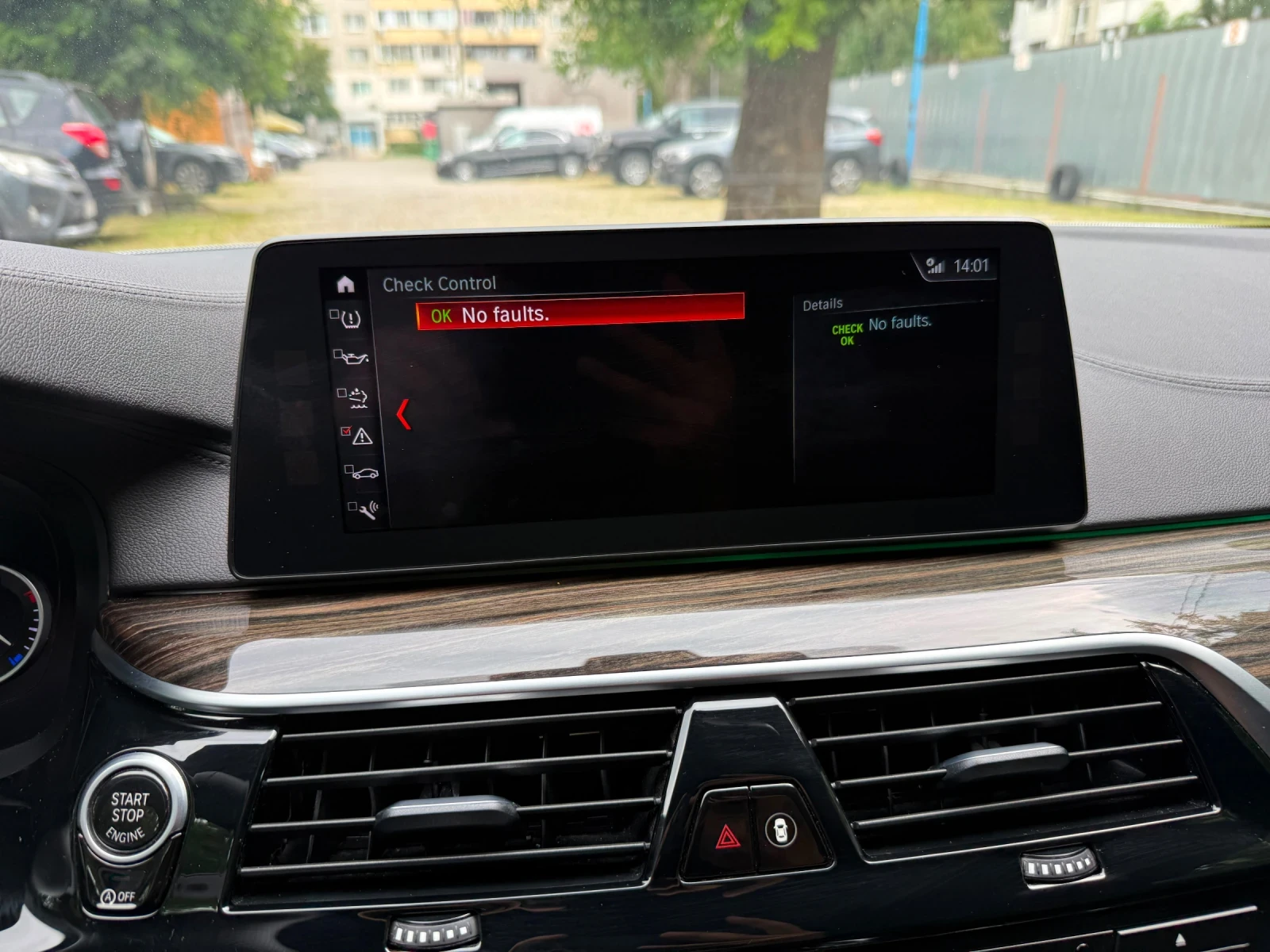 BMW 530 G30 3.0d 265ks xgrive, снимка 16 - Автомобили и джипове - 55125258