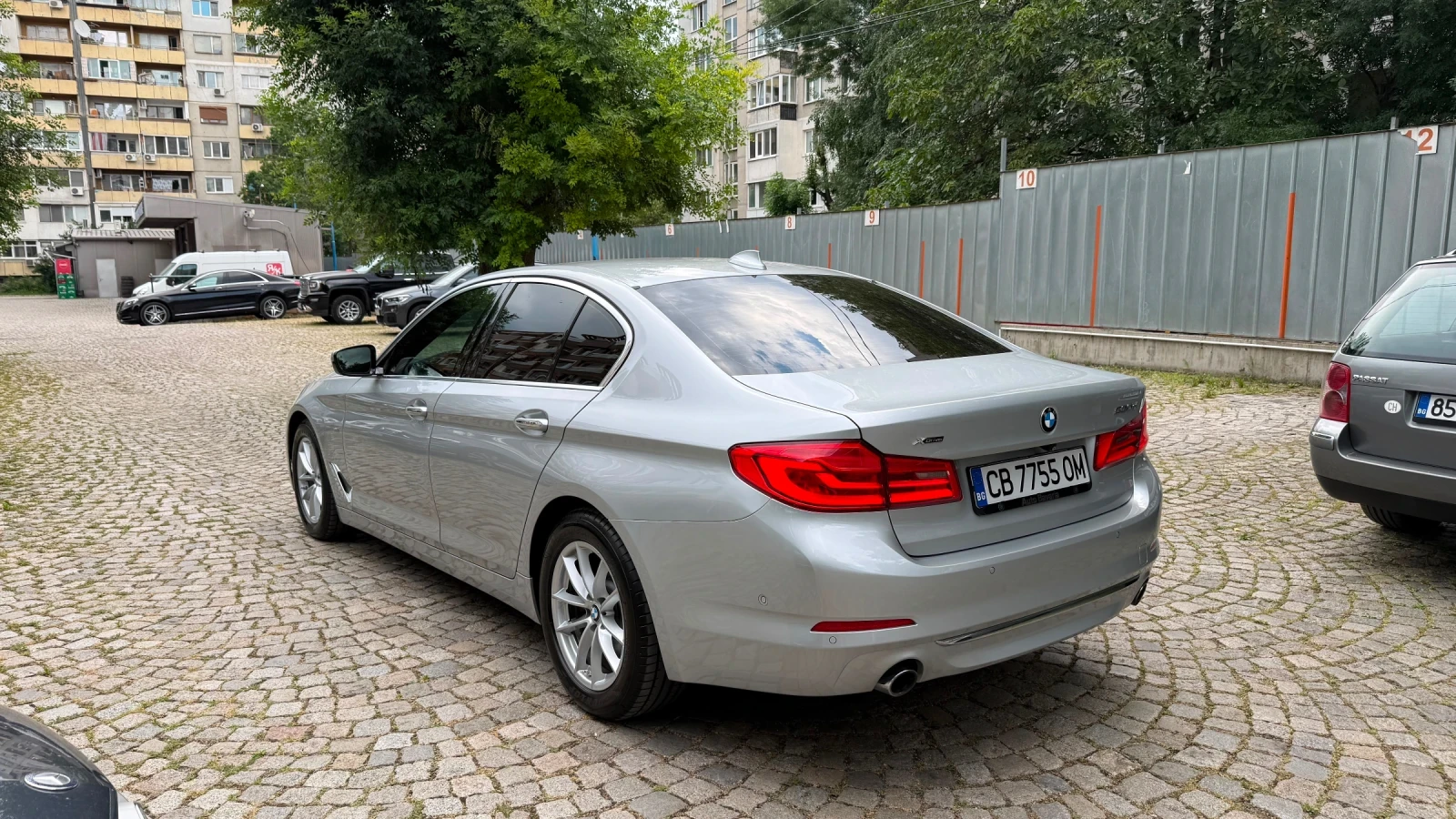 BMW 530 G30 3.0d 265ks xgrive, снимка 2 - Автомобили и джипове - 55125258