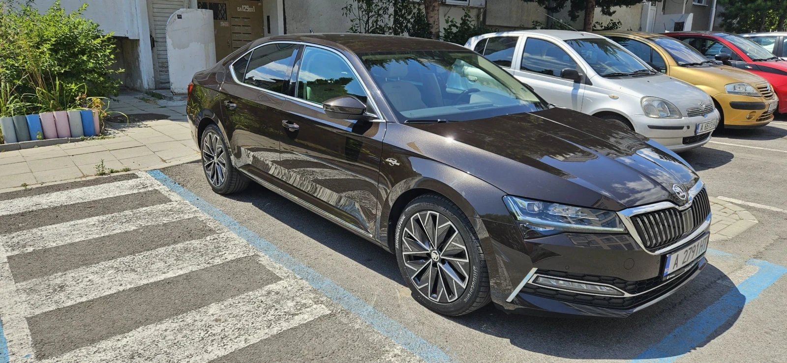 Skoda Superb L&K , снимка 6 - Автомобили и джипове - 55332307