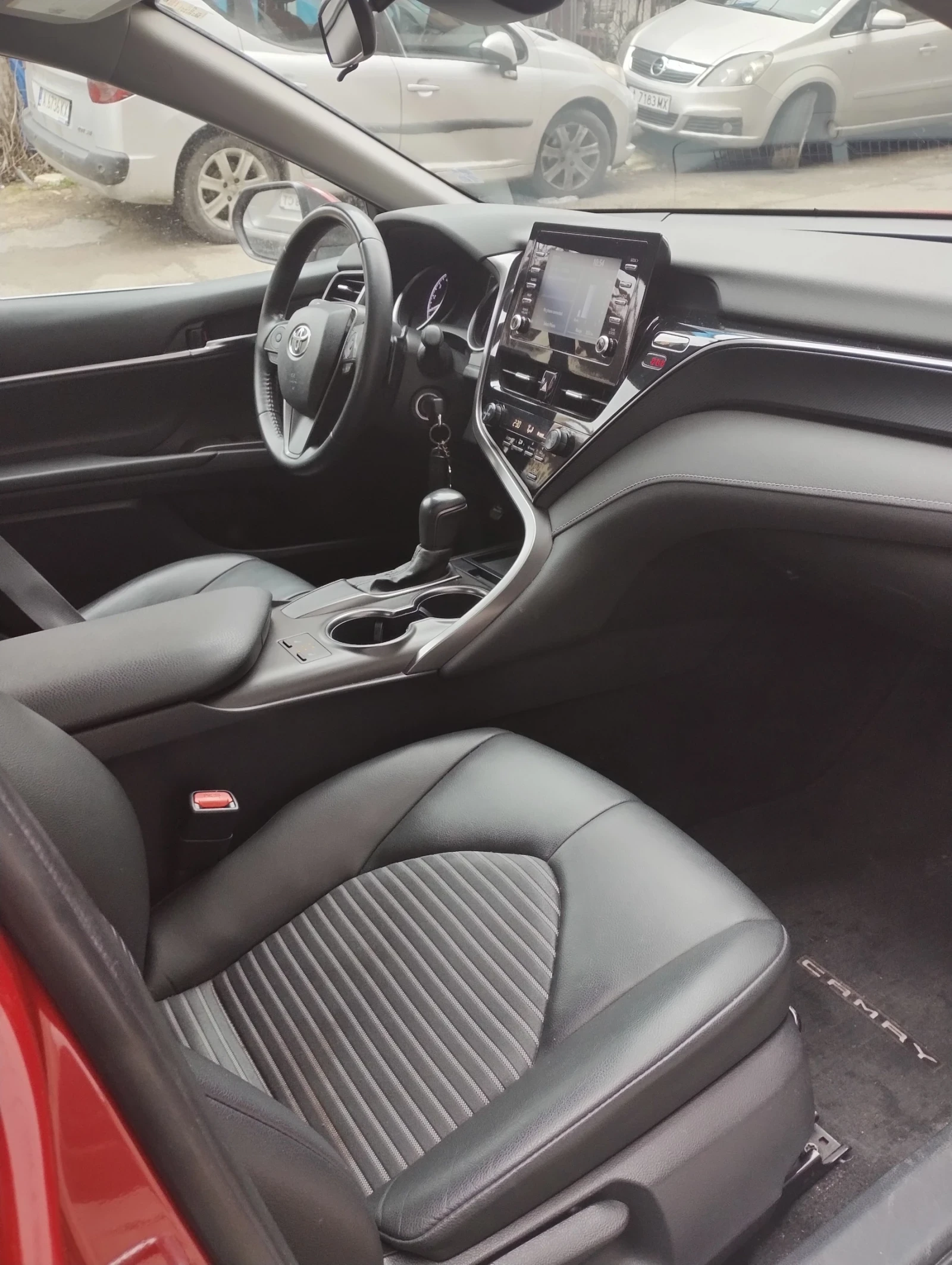 Toyota Camry 2.5, снимка 7 - Автомобили и джипове - 55364029