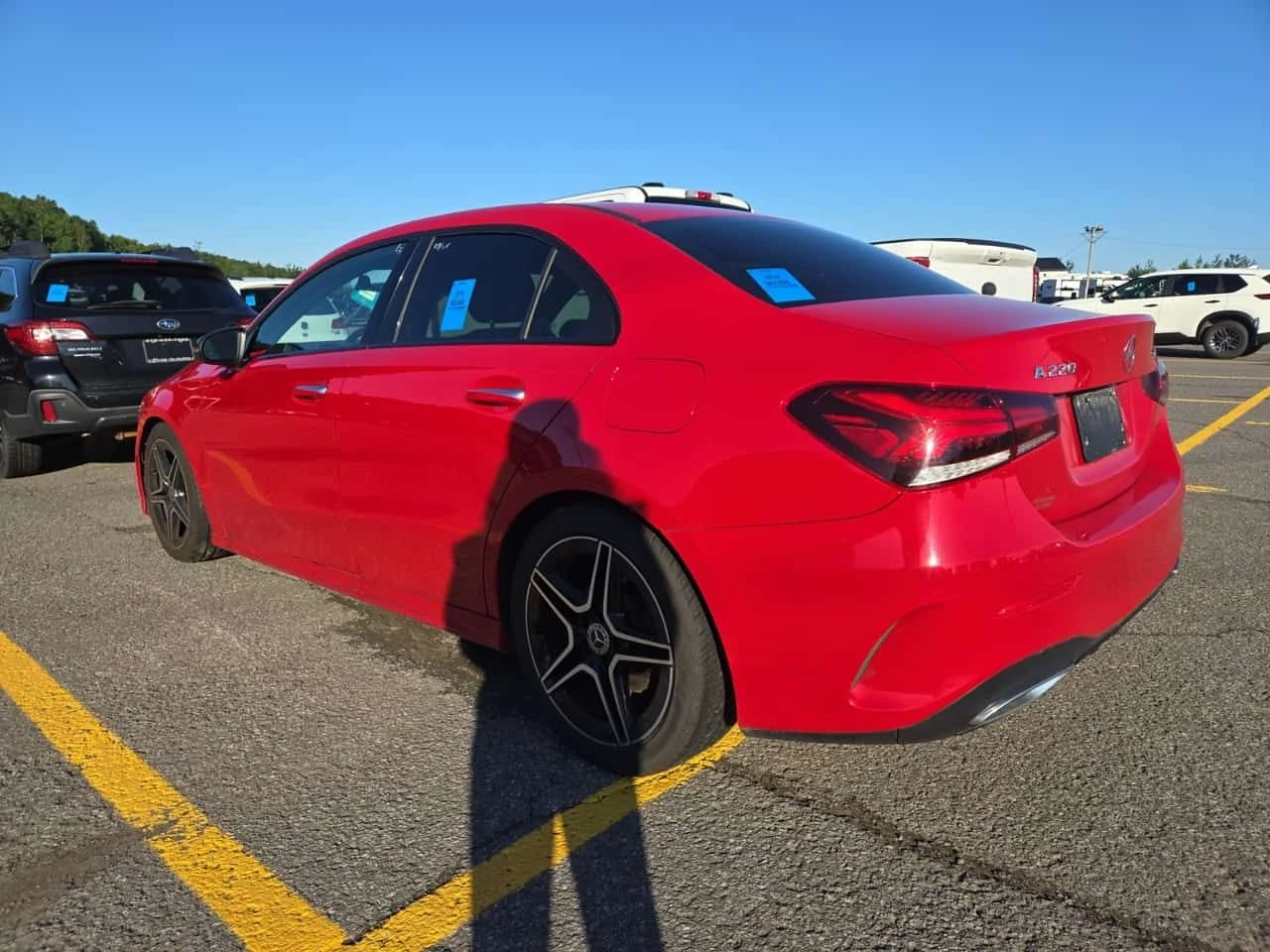 Mercedes-Benz A 220 АМГ Пакет/CARFAX/Панорама/Подгрев/Памет, снимка 4 - Автомобили и джипове - 55544995