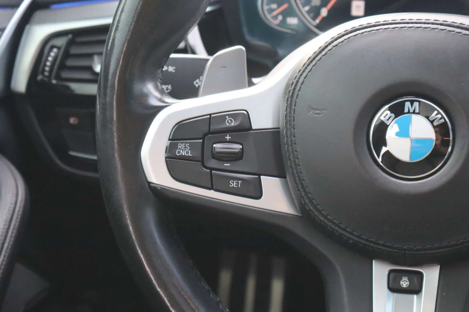 BMW 540 * 540i 540i xDrive | No Accident | Clean Carfax | , снимка 12 - Автомобили и джипове - 55876142
