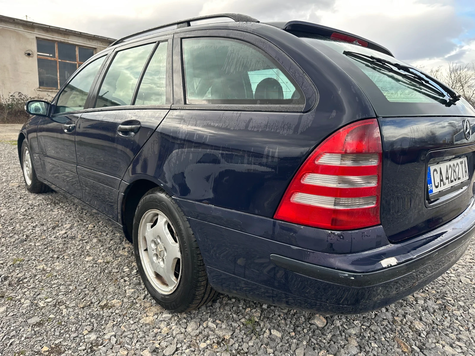 Mercedes-Benz C 220, снимка 6 - Автомобили и джипове - 55931135