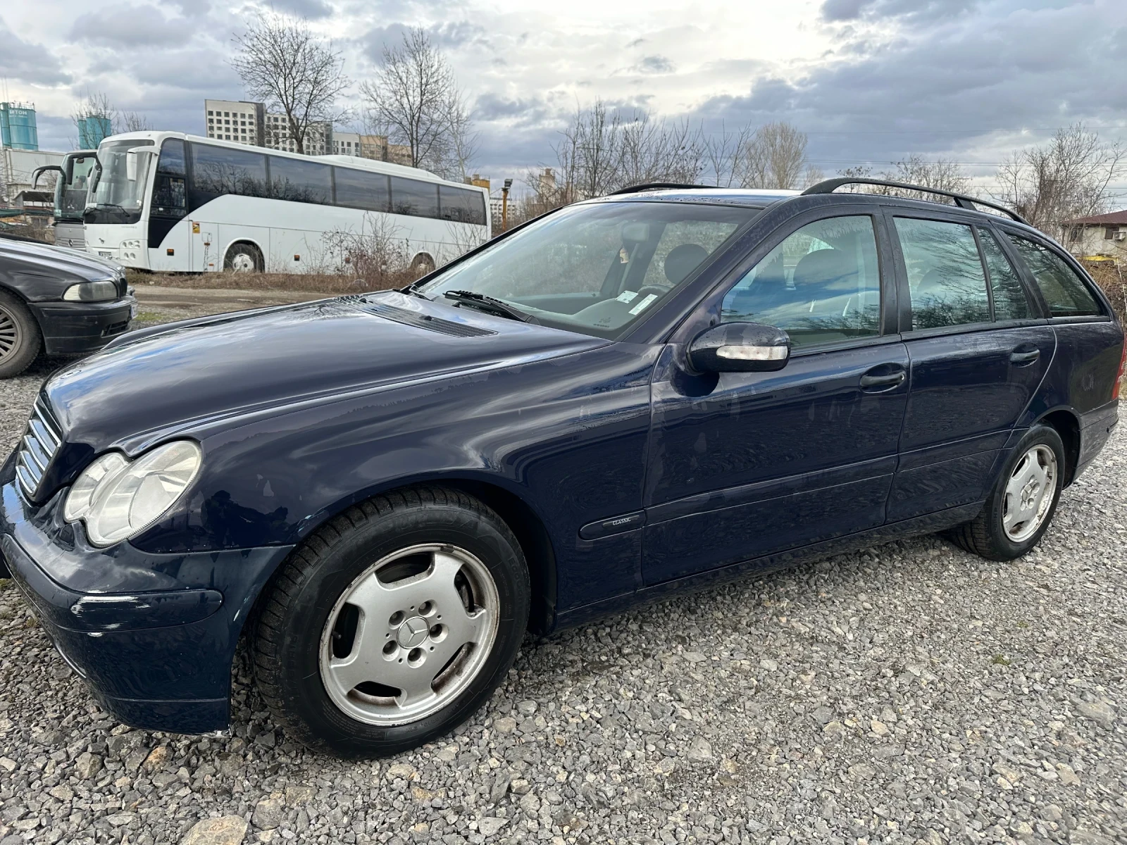 Mercedes-Benz C 220, снимка 10 - Автомобили и джипове - 55931135