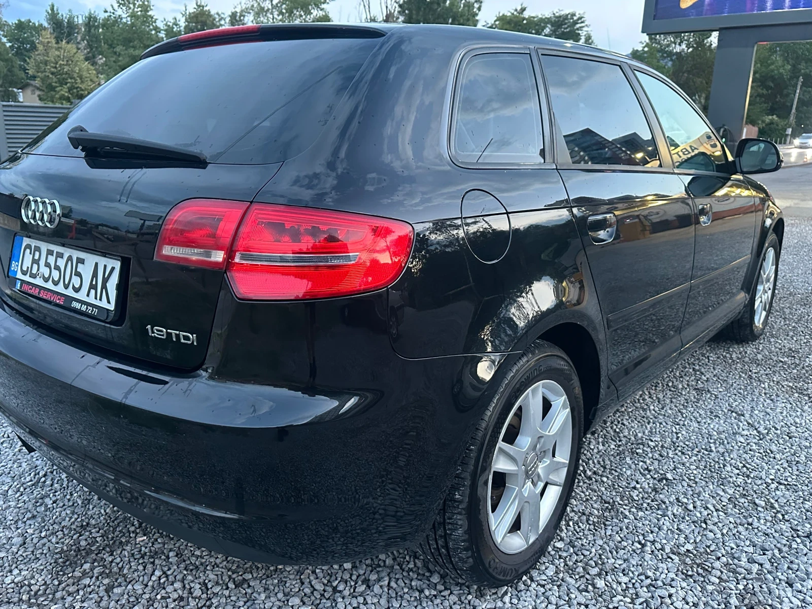 Audi A3 1.9 Дизел 105 коня, снимка 8 - Автомобили и джипове - 55931135
