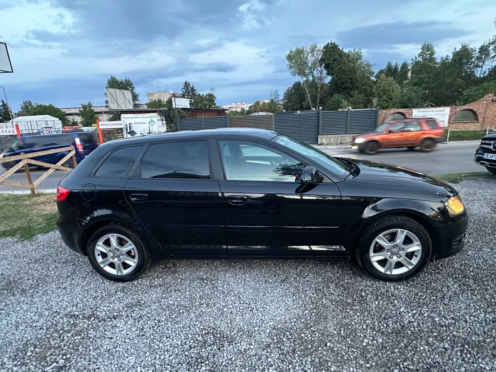 Audi A3 1.9 Дизел 105 коня, снимка 16 - Автомобили и джипове - 55931135