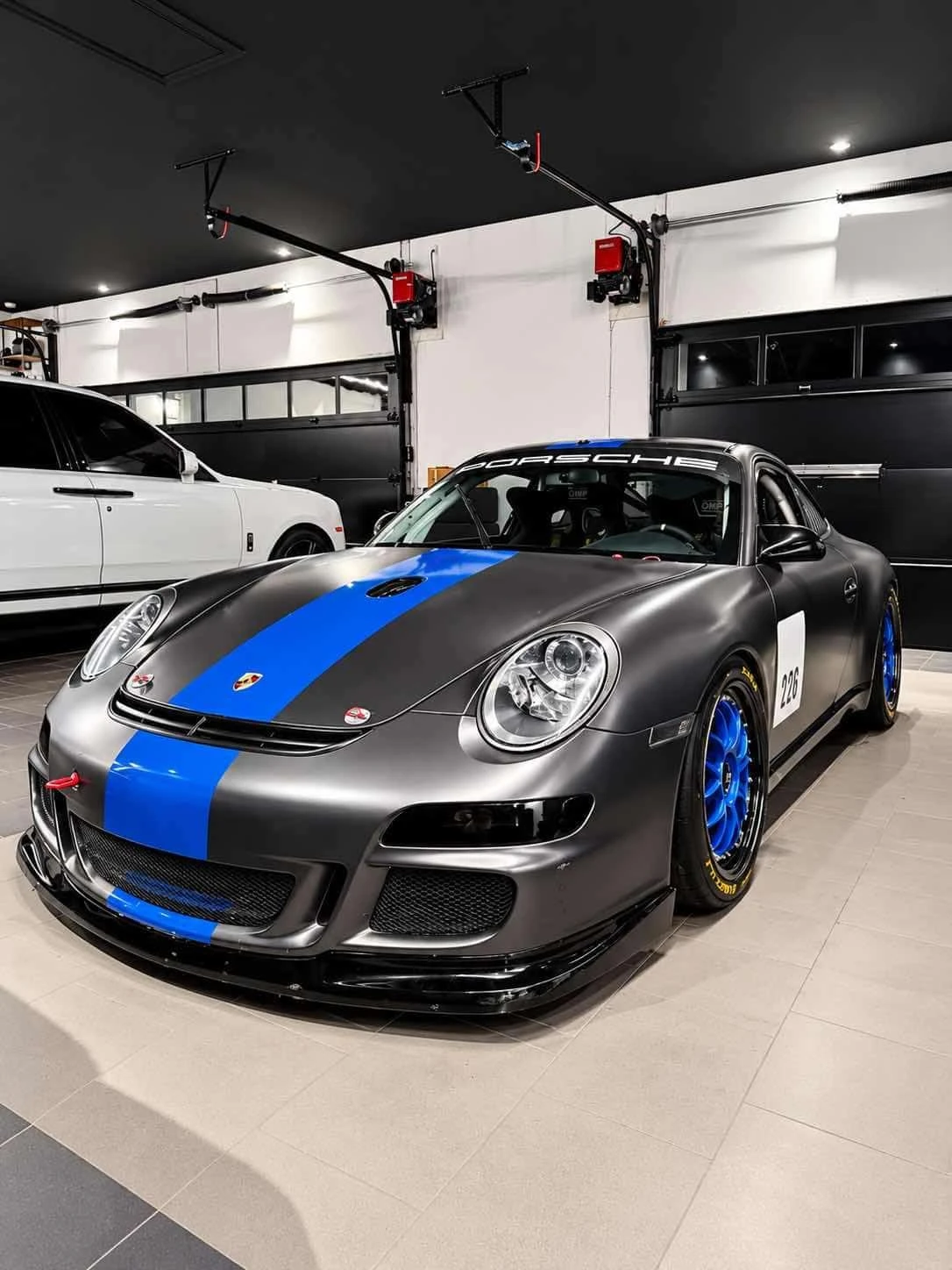 Porsche 911 * GT3 * АВТОКРЕДИТ БЕЗ ПЪРВОНАЧАЛНА ВНОСКА* , снимка 2 - Автомобили и джипове - 56254020