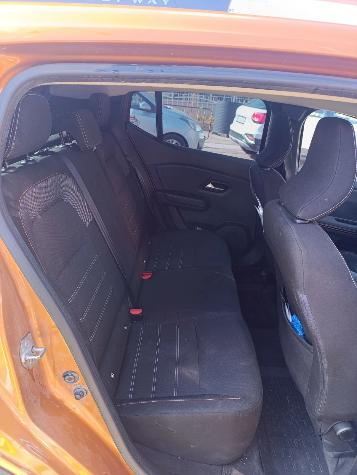 Dacia Sandero Stepway LPG, снимка 13 - Автомобили и джипове - 56295314