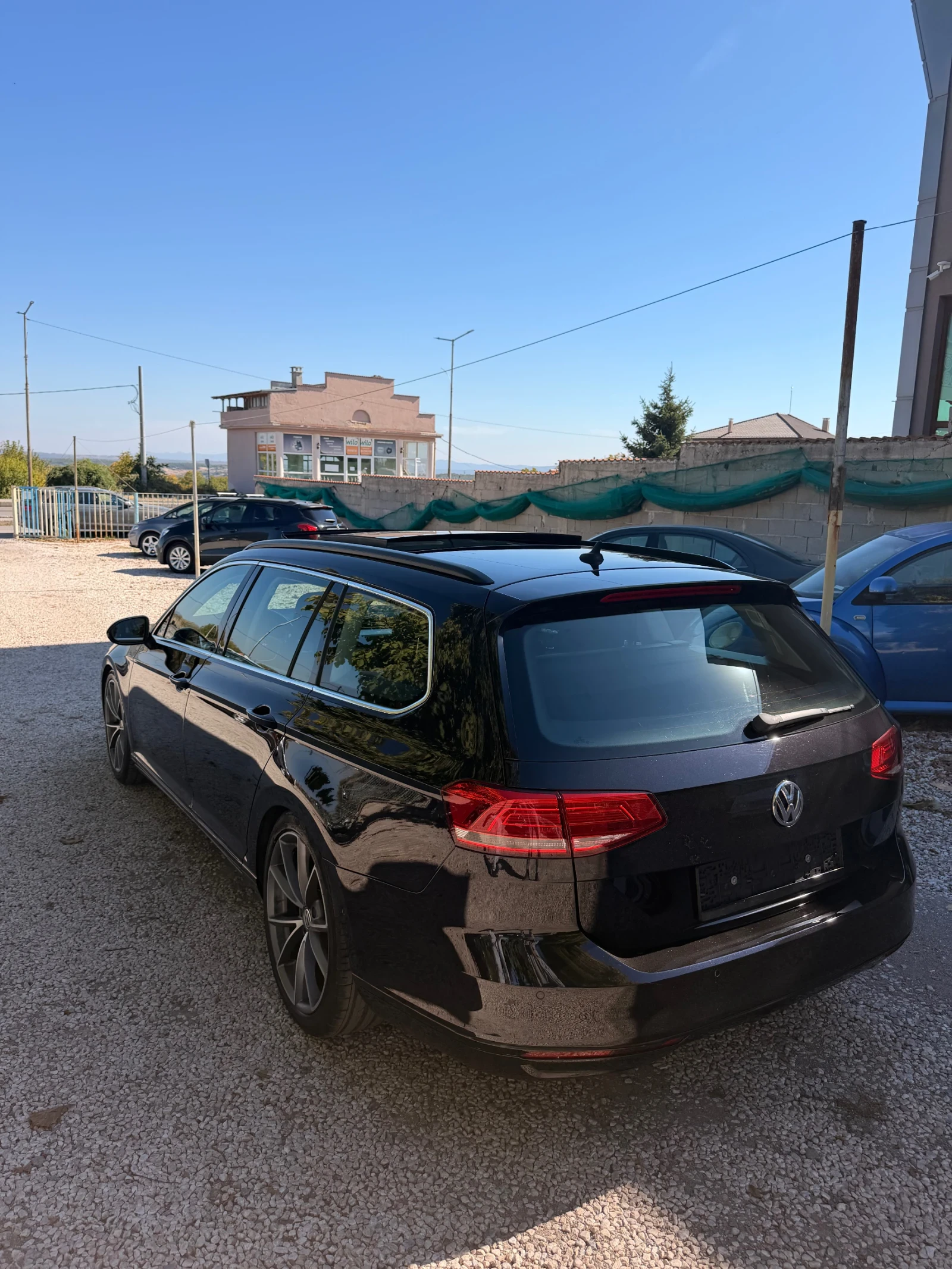 VW Passat Digital Panorama Full, снимка 4 - Автомобили и джипове - 56404136