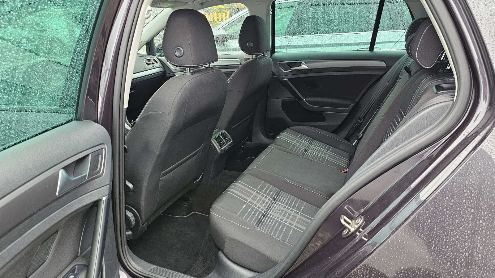 VW Golf  LOUNGE TDI AVTOMATIK KAMERA DISTRONIC  | Mobile.bg � ����������� 11