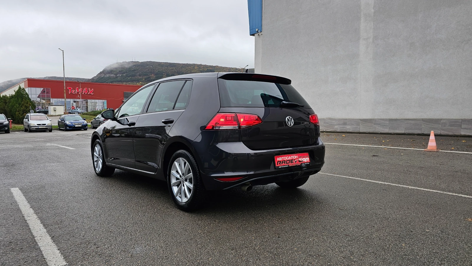 VW Golf  LOUNGE TDI AVTOMATIK KAMERA DISTRONIC  | Mobile.bg � ����������� 3