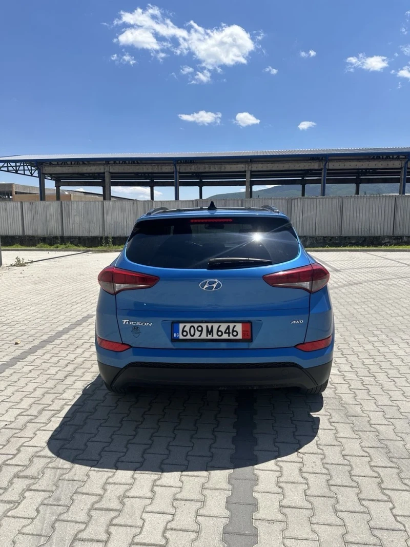 Hyundai Tucson 4x4, 2.0l, Luxury, снимка 9 - Автомобили и джипове - 49304460