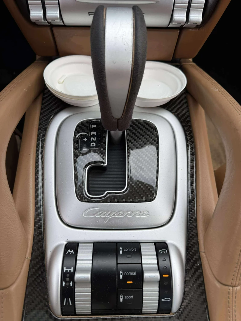 Porsche Cayenne, снимка 15 - Автомобили и джипове - 52267813