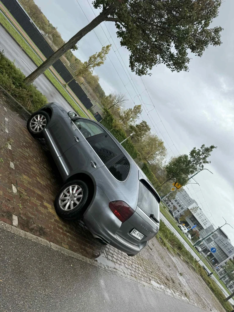 Porsche Cayenne, снимка 8 - Автомобили и джипове - 52267813