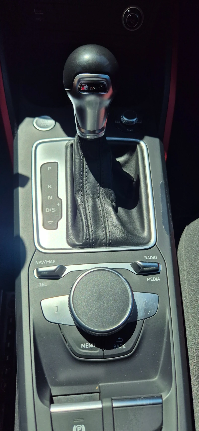 Audi Q2 S-Line, 1.4 TFSI, снимка 8 - Автомобили и джипове - 52946333