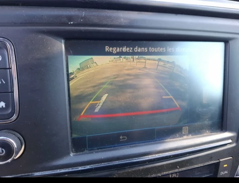 Renault Kadjar 1.6 DCI Energy Intens, снимка 9 - Автомобили и джипове - 53189848