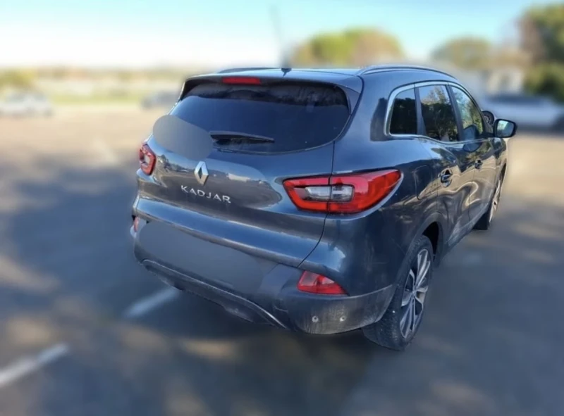 Renault Kadjar 1.6 DCI Energy Intens, снимка 7 - Автомобили и джипове - 53189848