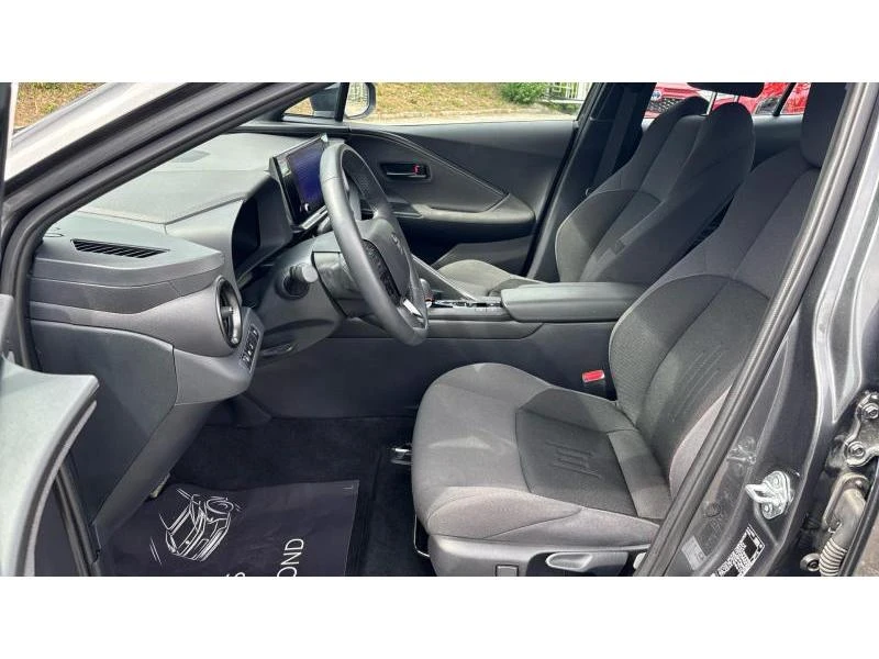 Toyota C-HR 2.0 PHEV COOL, снимка 12 - Автомобили и джипове - 55228474