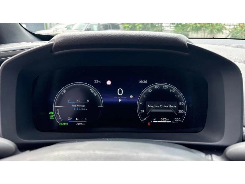 Toyota C-HR 2.0 PHEV COOL, снимка 14 - Автомобили и джипове - 55228474