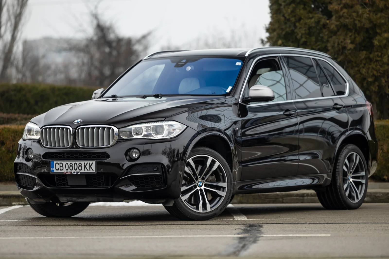 BMW X5 M50D Individual, снимка 1