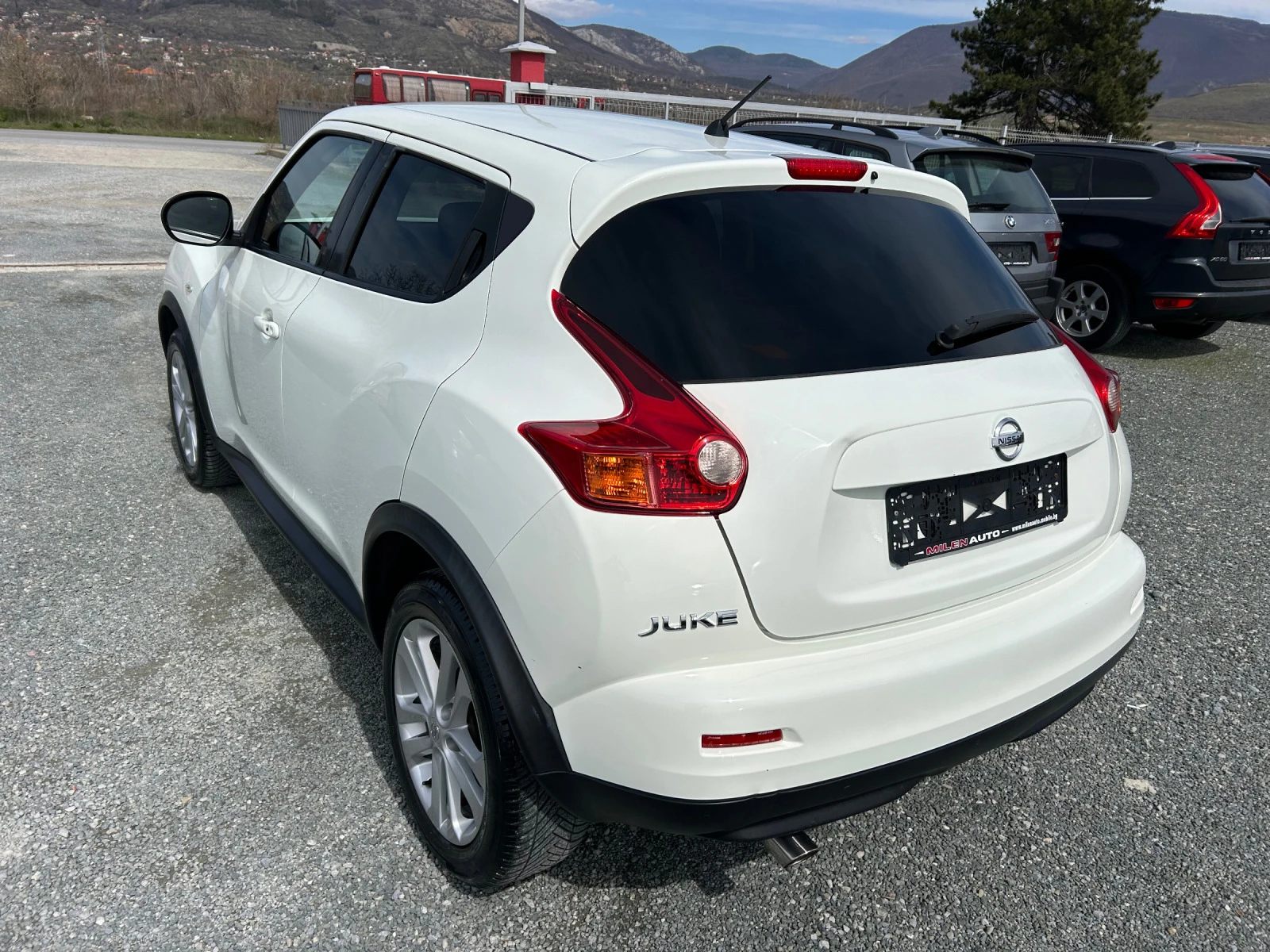 Nissan Juke (КАТО НОВА) - изображение 8