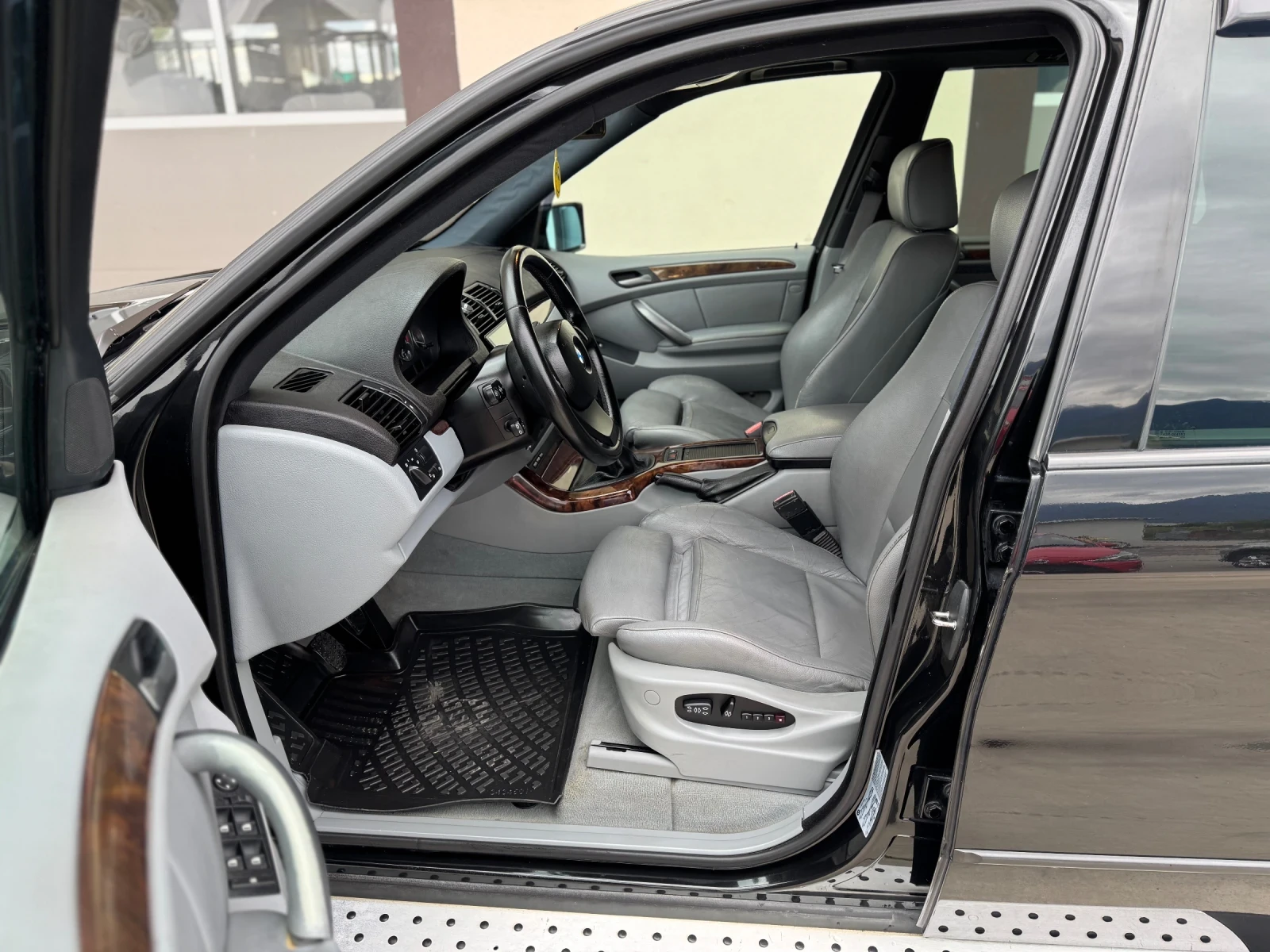 BMW X5 3.0d FACE  - изображение 7