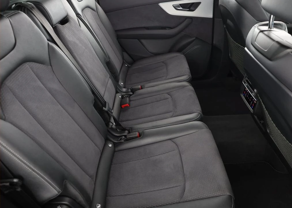 Audi Q7 50TDI Quattro S-Line, снимка 8 - Автомобили и джипове - 53718139