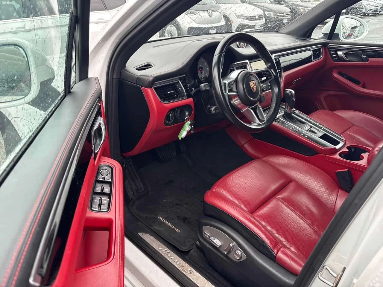 Porsche Macan * S * CARFAX * БЕЗ ПЪРВОНАЧАЛНА ВНОСКА, снимка 5 - Автомобили и джипове - 54219911