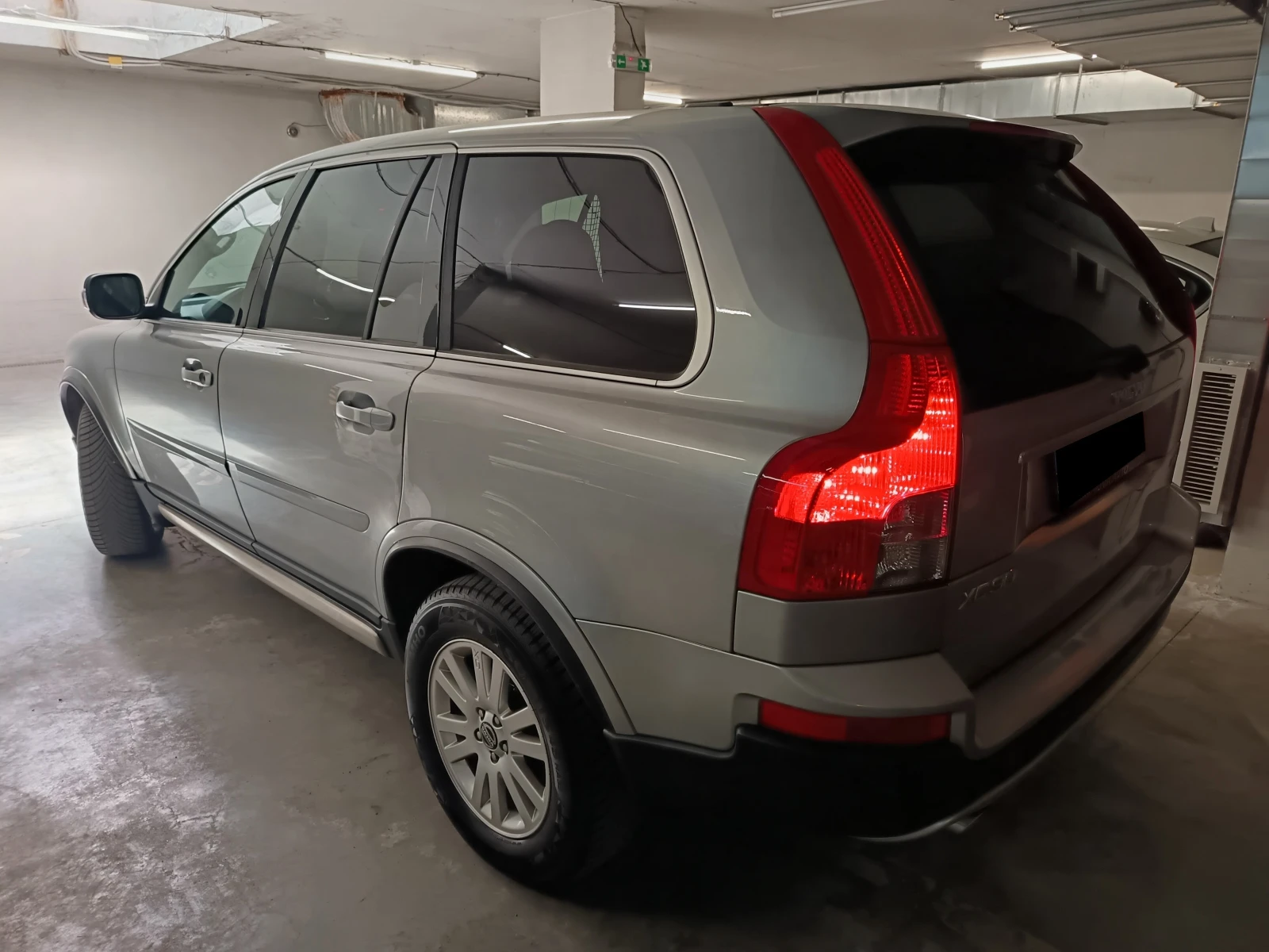 Volvo Xc90 2.4 D5-185�.�. R-design | Mobile.bg � ����������� 2