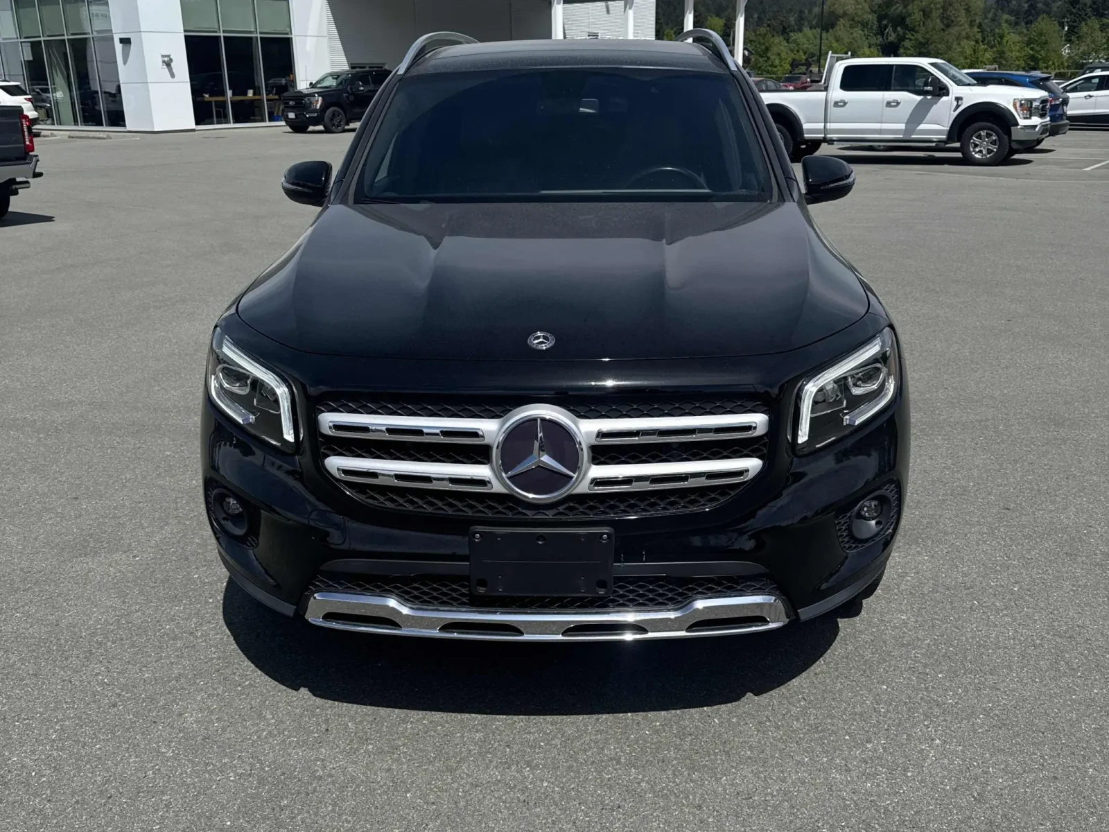 Mercedes-Benz GLB 250 * * CARFAX * * АВТО КРЕДИТ * * Цена до БГ * * , снимка 2 - Автомобили и джипове - 54577339