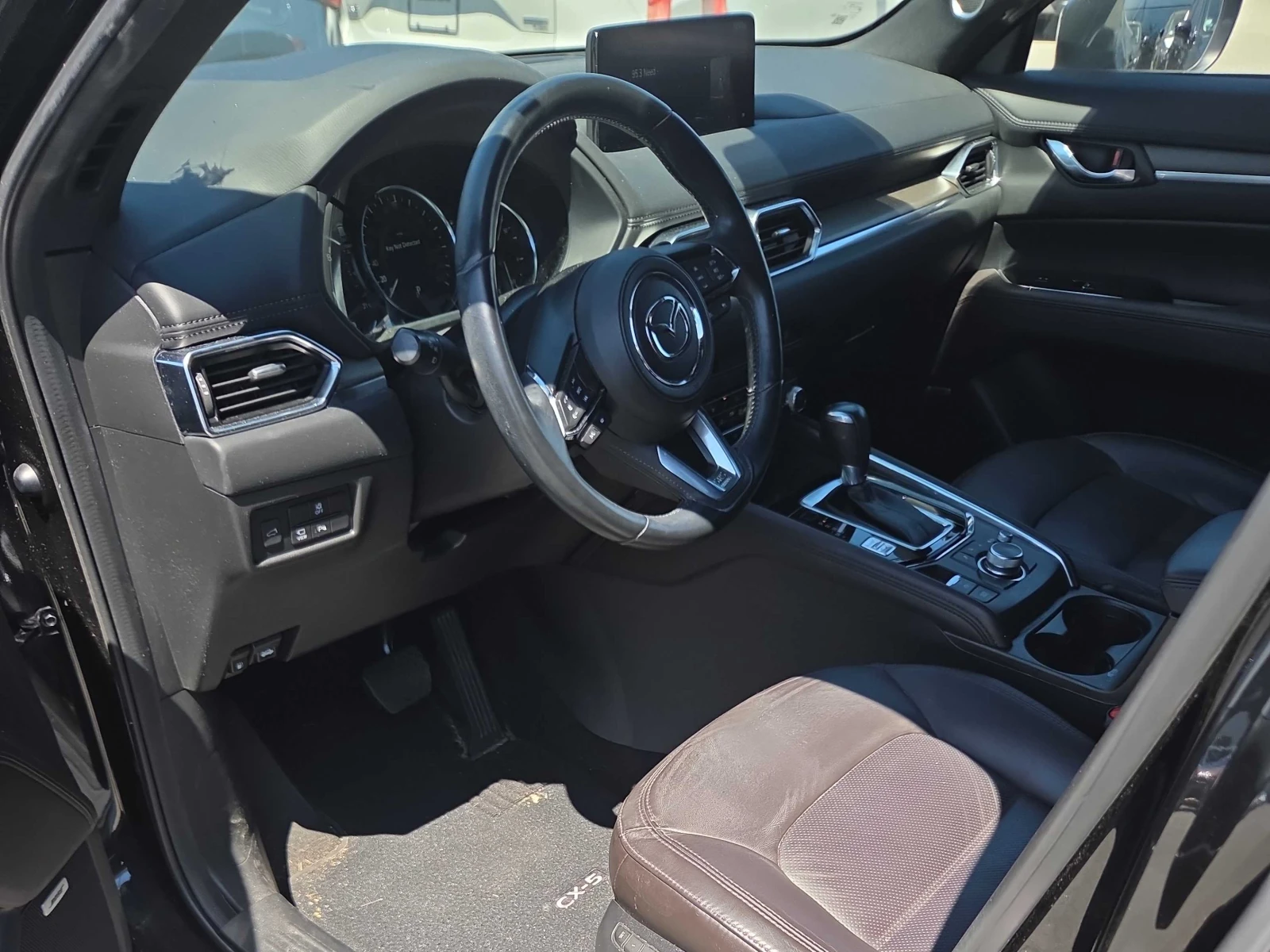 Mazda CX-5 Signature * LEATHER * ПАНОРАМА * БЕЗ ИНЦ * CARFAX, снимка 6 - Автомобили и джипове - 54982999