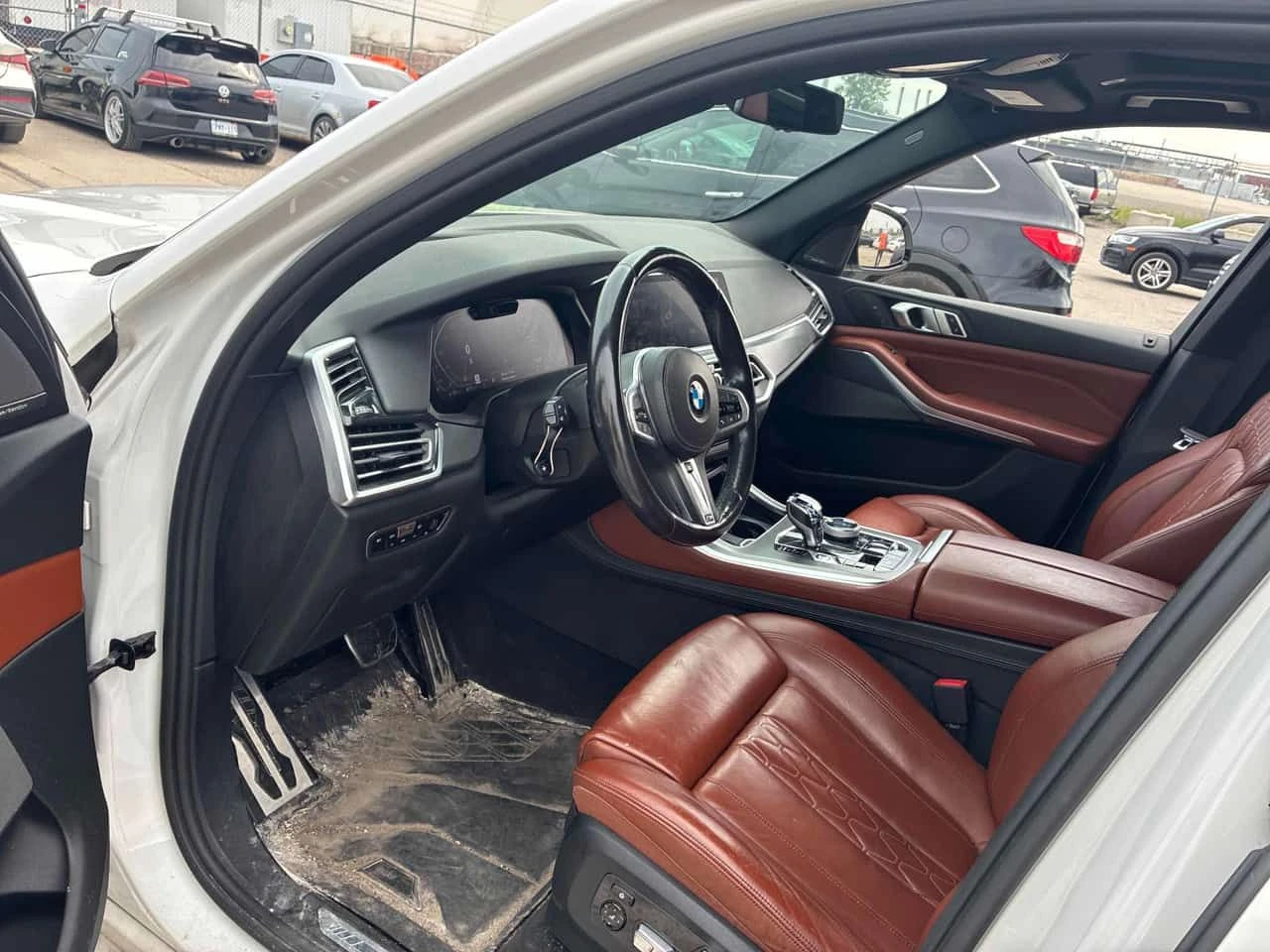BMW X5 | DISTRONIC | 360 | ЛАЗЕРИ | ВЪЗДУХ | HUD | , снимка 5 - Автомобили и джипове - 55094542