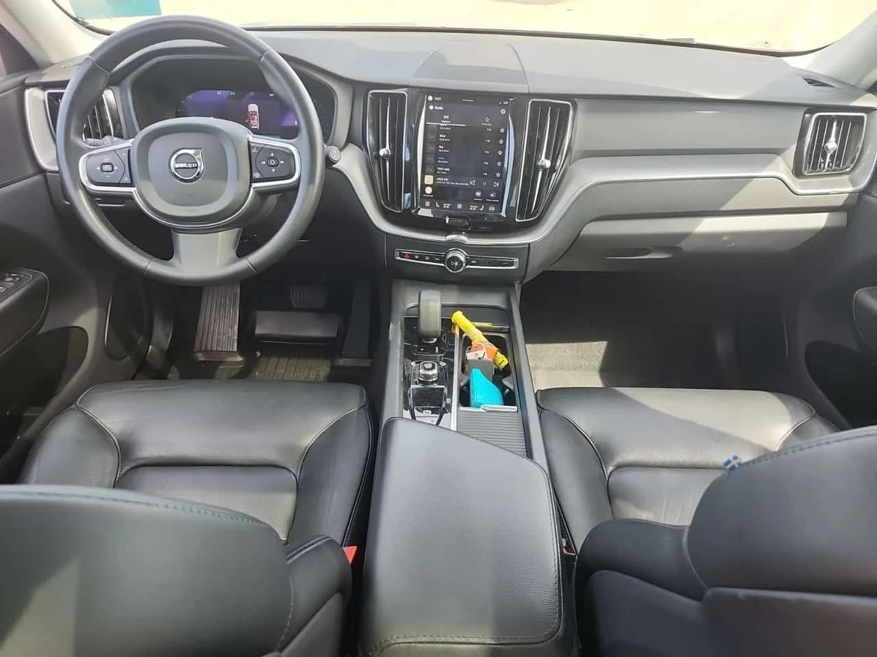 Volvo XC60 * CORE * CARFAX * ОПЦИЯ ЗА ФИНАНСИРАНЕ, снимка 10 - Автомобили и джипове - 55510282