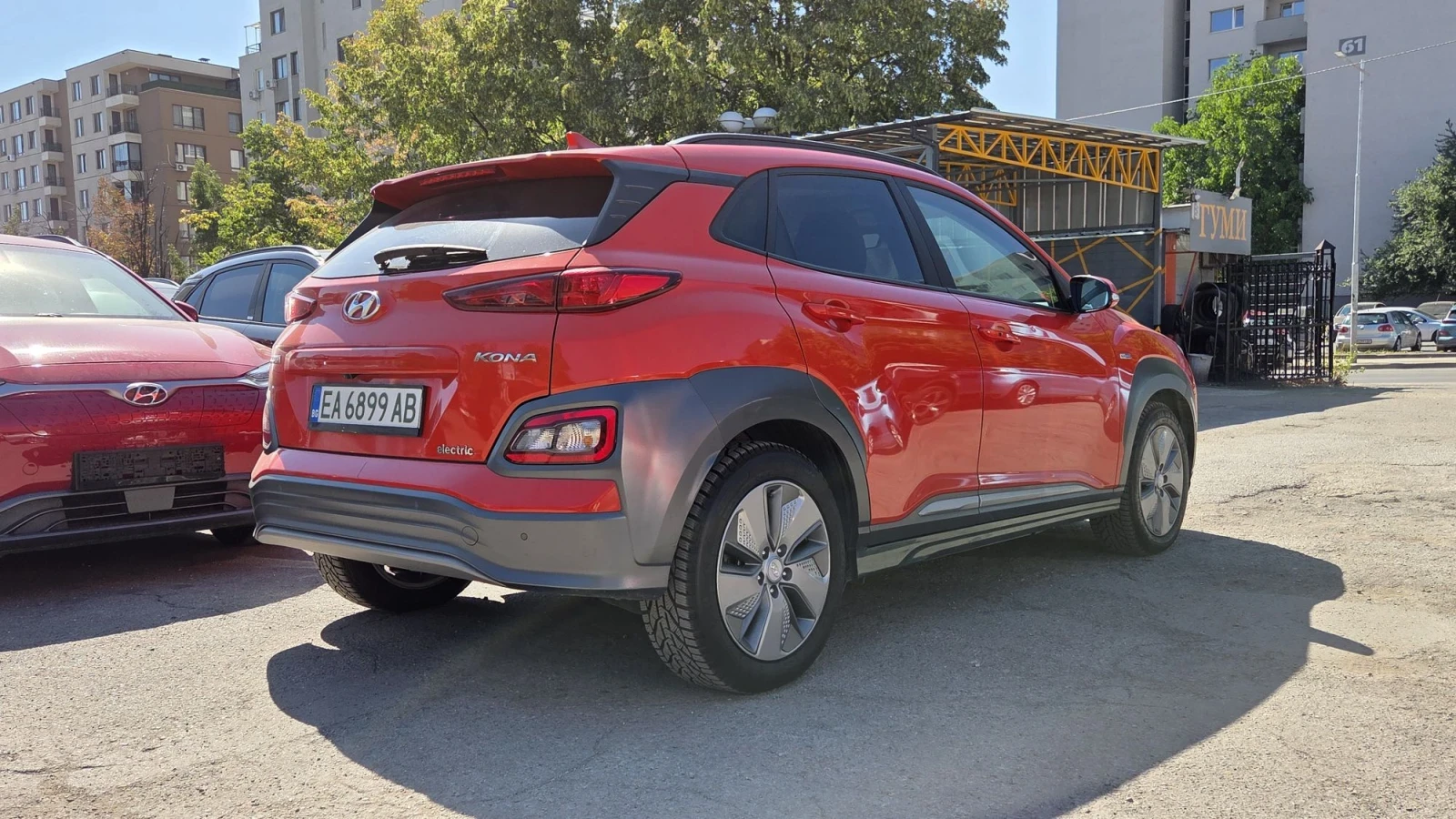 Hyundai Kona SOH100%Premium, снимка 3 - Автомобили и джипове - 55695356