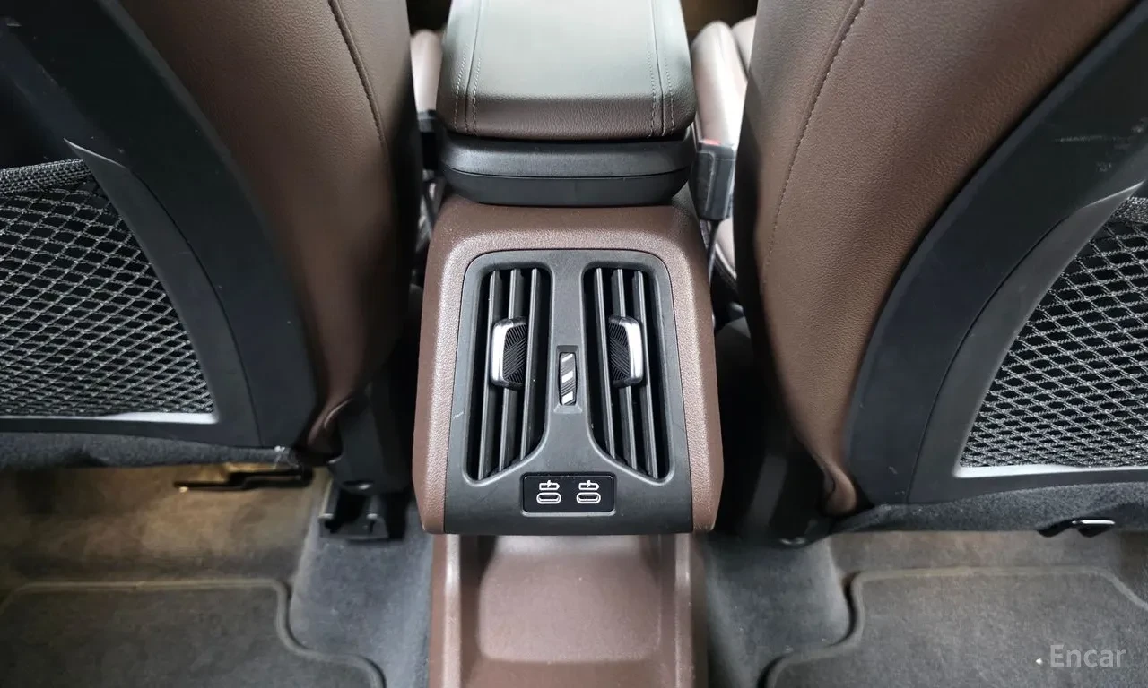 BMW X1 M sport* HUD* 360* МАСАЖ* КРАЙНА ЦЕНА ДО СОФИЯ, снимка 14 - Автомобили и джипове - 55781668